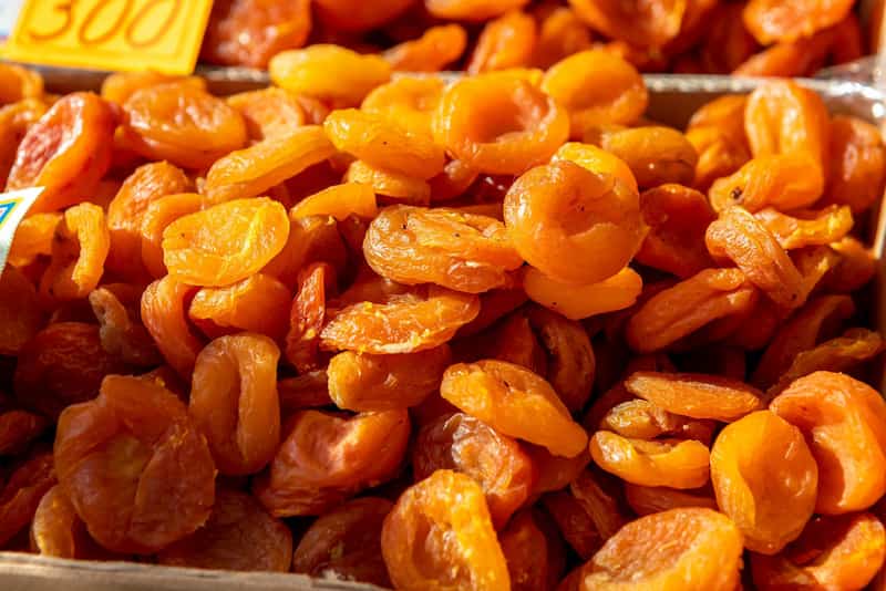 قیسی سیاه خانگی با طعم سنتی و طبیعی ایرانی